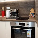 Cozy Sea View With Pool Apartament *