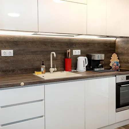 Cozy Sea View Apartment With Parking *